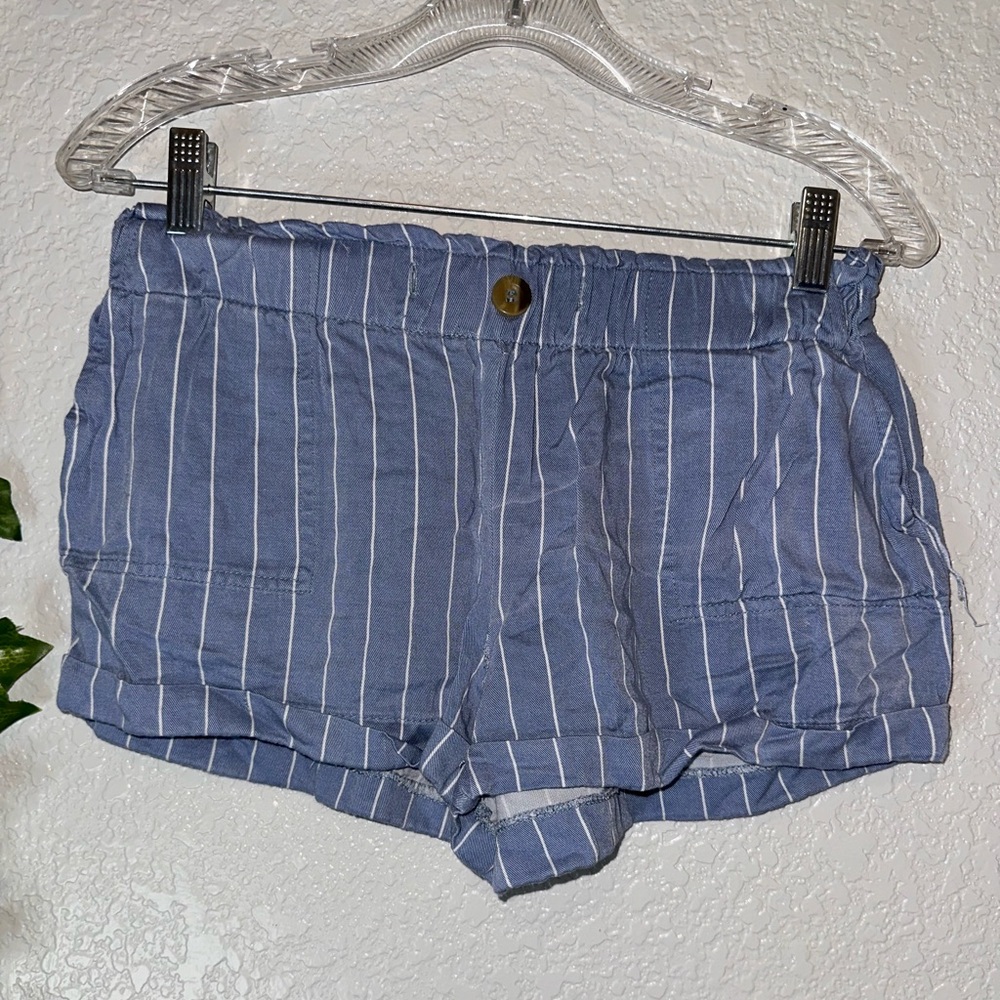 Charlotte Russe Blue & White Stripped Shorts - Women’s Medium